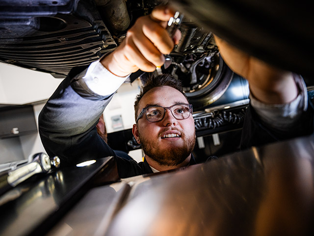 Van service and repairs